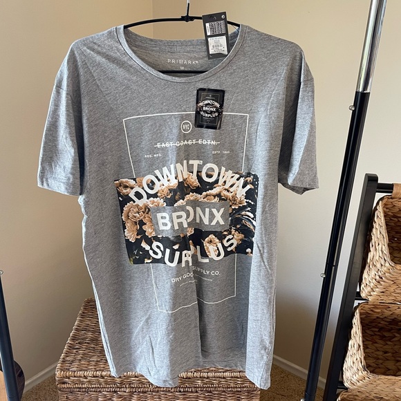 Primark Other - Primark Super Soft Graphic T-shirt - Medium